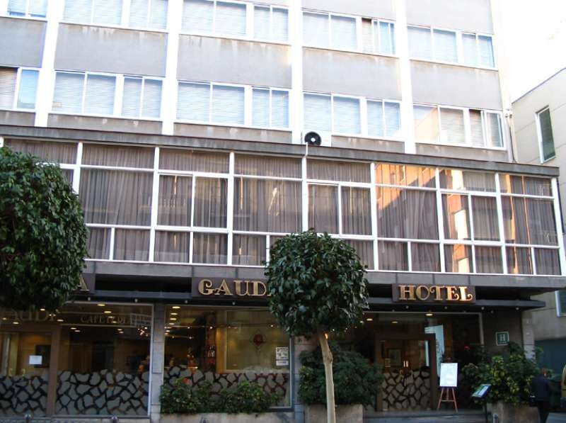 Hotel Gaudi Reus Ngoại thất bức ảnh