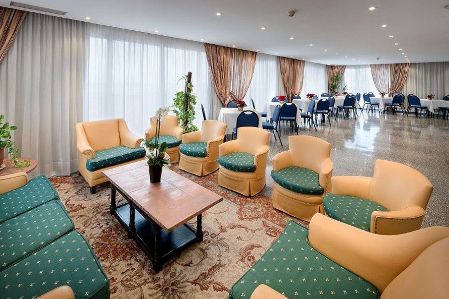 Hotel Gaudi Reus Ngoại thất bức ảnh