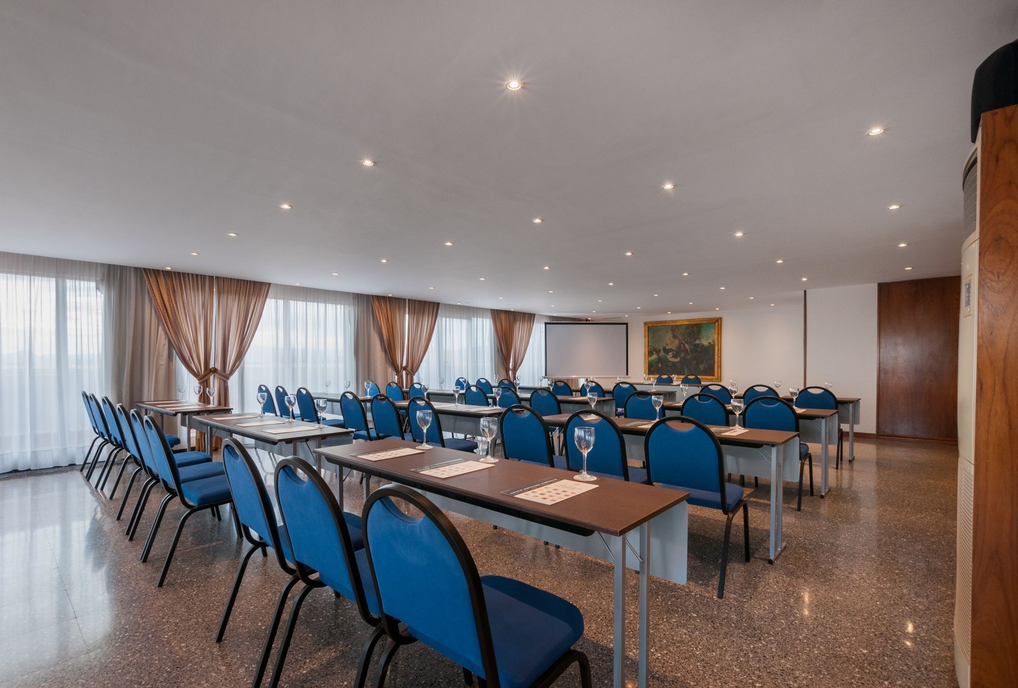 Hotel Gaudi Reus Ngoại thất bức ảnh